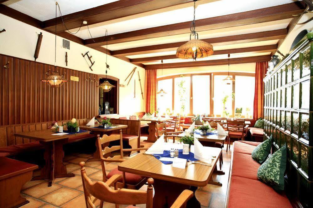 Rueter'S Hotel & Restaurant Salzhausen Eksteriør bilde